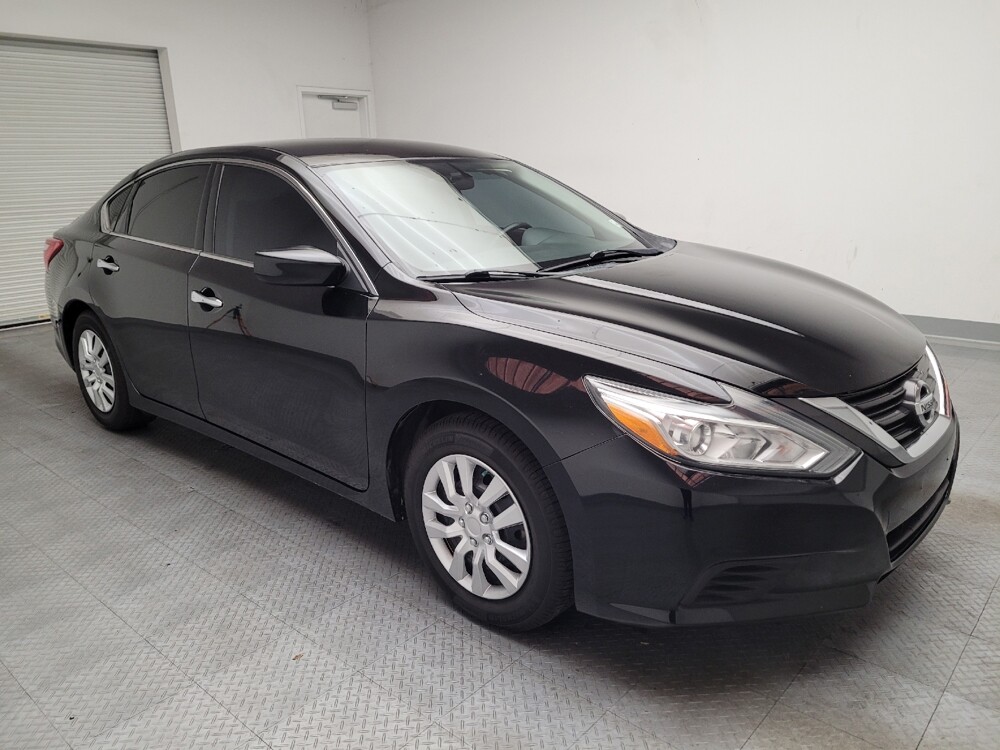 2016 Nissan Altima in Riverside, CA 92504 - 18146336 13