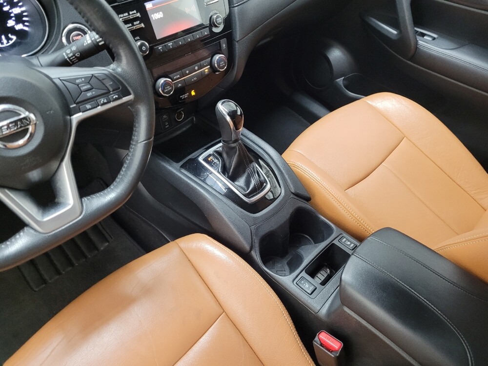 2017 Nissan Rogue in Plymouth Meeting, PA 19462 - 18146337 26