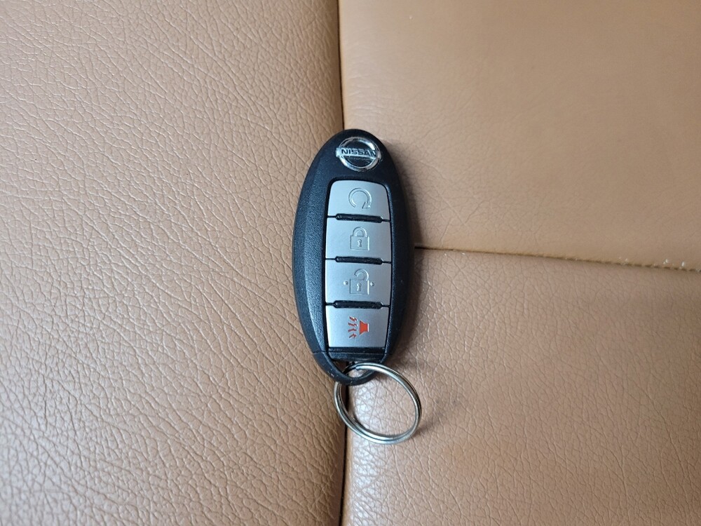 2017 Nissan Rogue in Plymouth Meeting, PA 19462 - 18146337 32