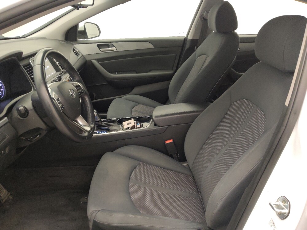 2018 Hyundai Sonata in Houston, TX 77034 - 18146338 17