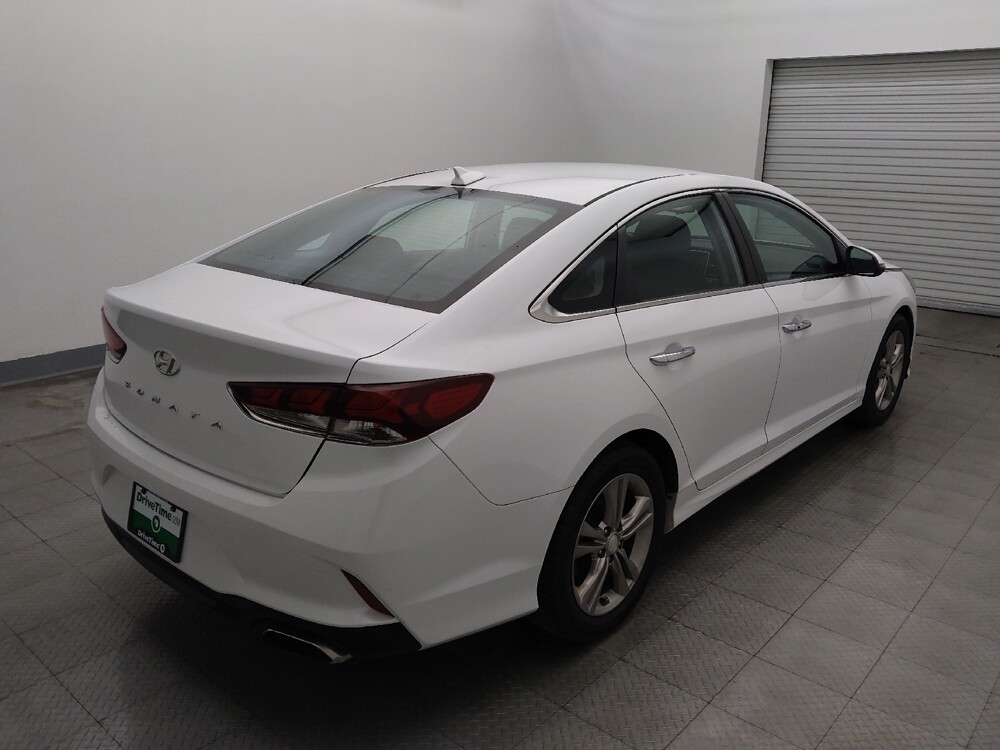 2018 Hyundai Sonata in Houston, TX 77034 - 18146338 9