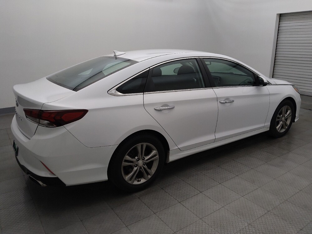 2018 Hyundai Sonata in Houston, TX 77034 - 18146338 10