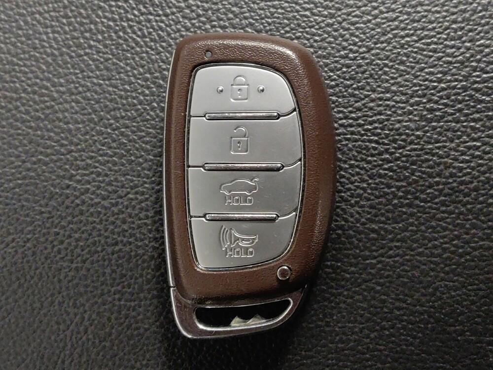2018 Hyundai Sonata in Houston, TX 77034 - 18146338 32