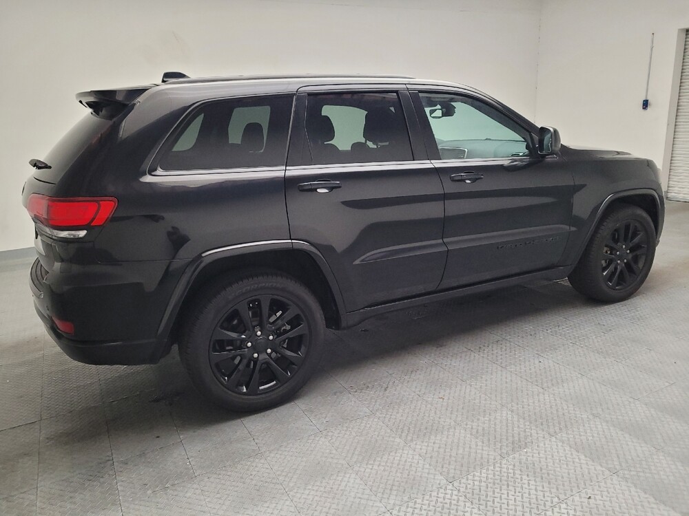 2017 Jeep Grand Cherokee in Sacramento, CA 95821 - 18146339 10