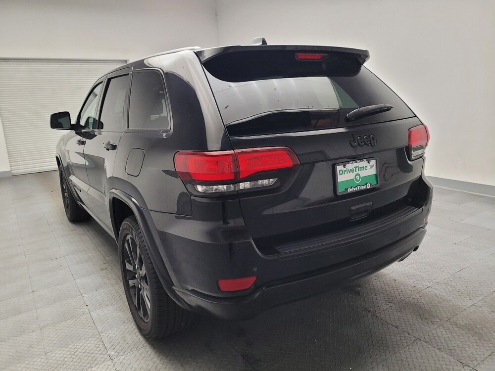 2017 Jeep Grand Cherokee in Sacramento, CA 95821 - 18146339 6