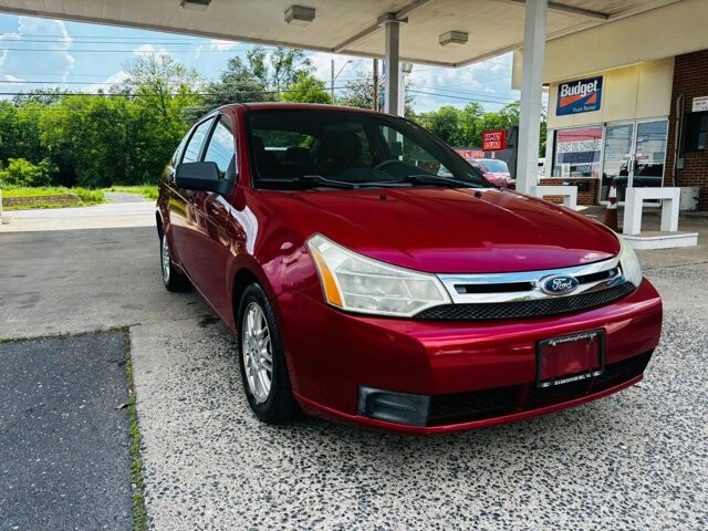 2011 Ford Focus in Harrisonburg, VA 22801 - 18146351 2