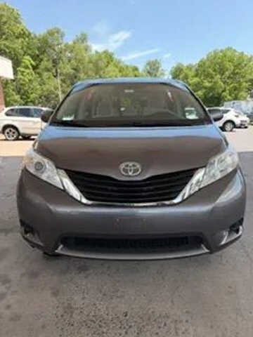 2011 Toyota Sienna in Harrisonburg, VA 22801 - 18146352