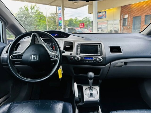 2010 Honda Civic in Harrisonburg, VA 22801 - 18146353 6