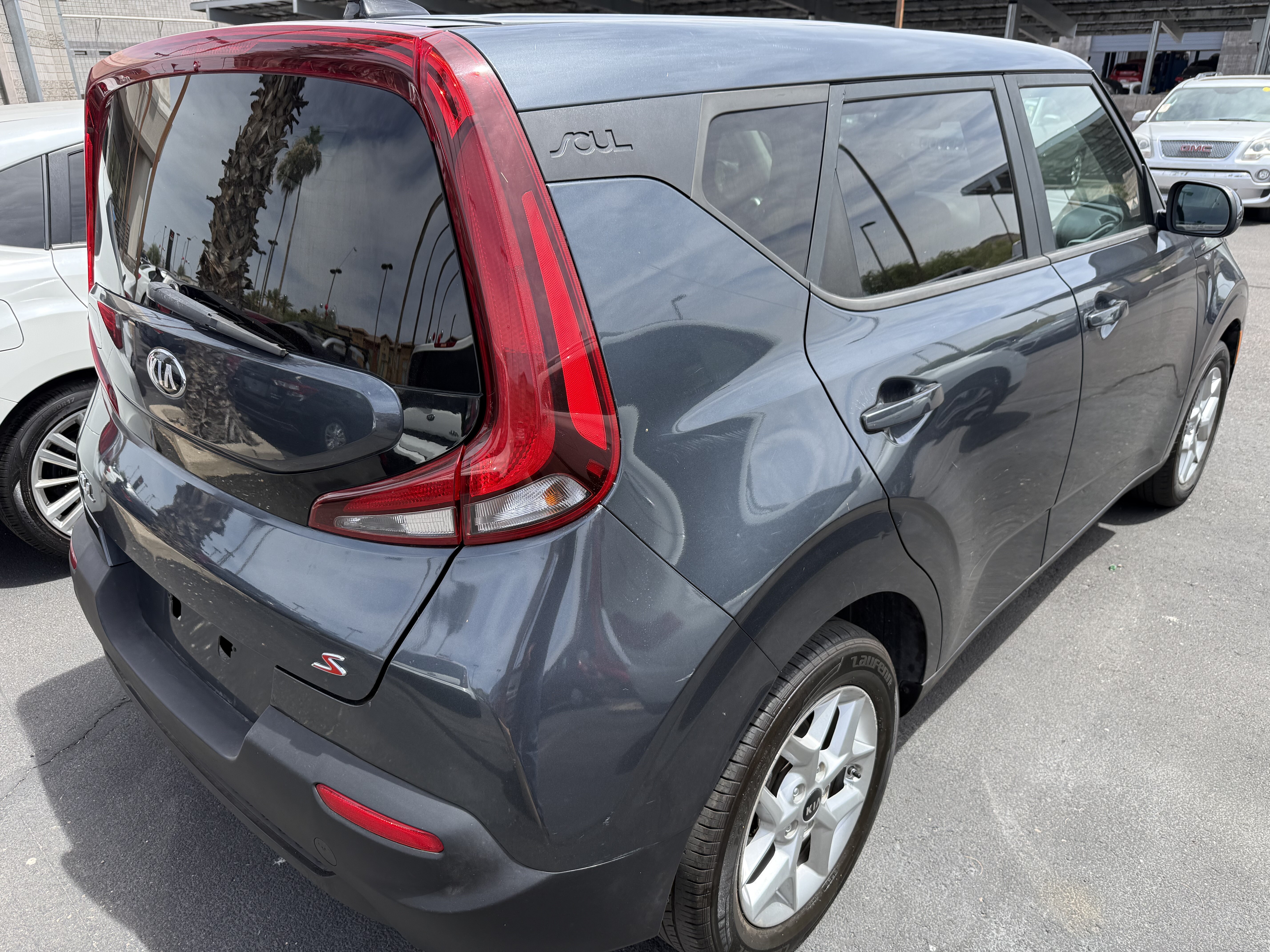 2020 Kia Soul in Phoenix, AZ 85022 - 18146370 4