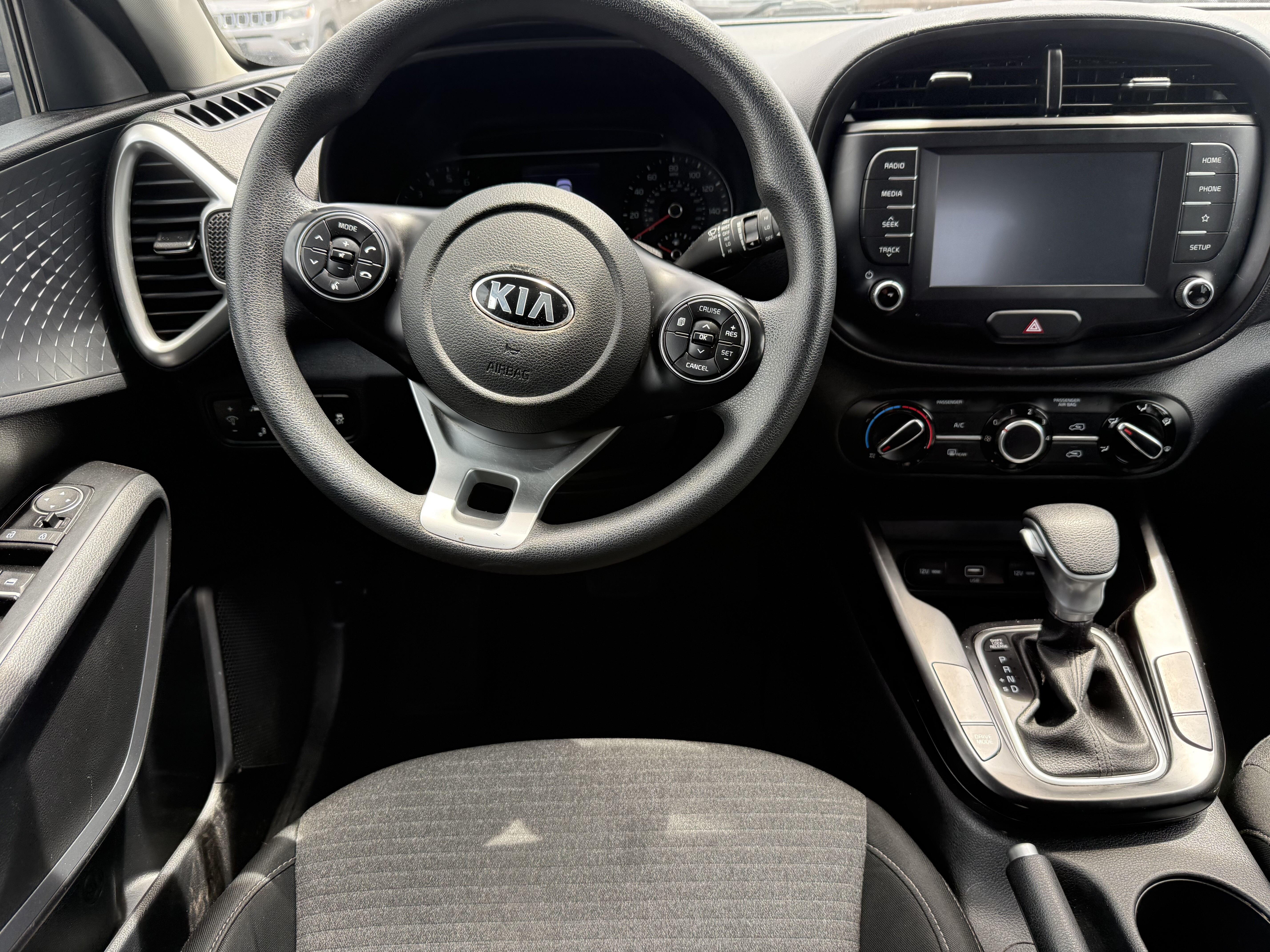 2020 Kia Soul in Phoenix, AZ 85022 - 18146370 7