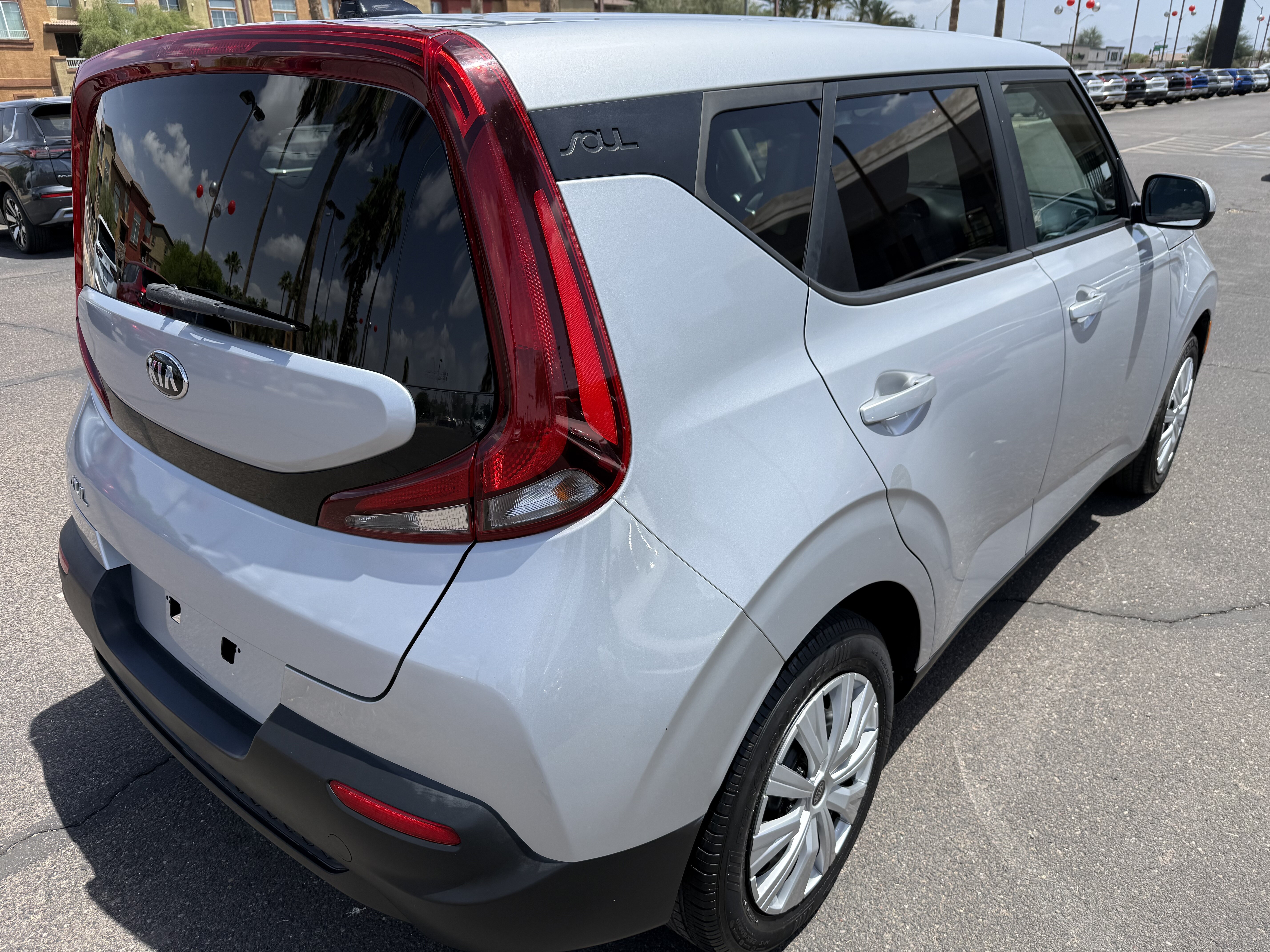 2020 Kia Soul in Phoenix, AZ 85022 - 18146372 4