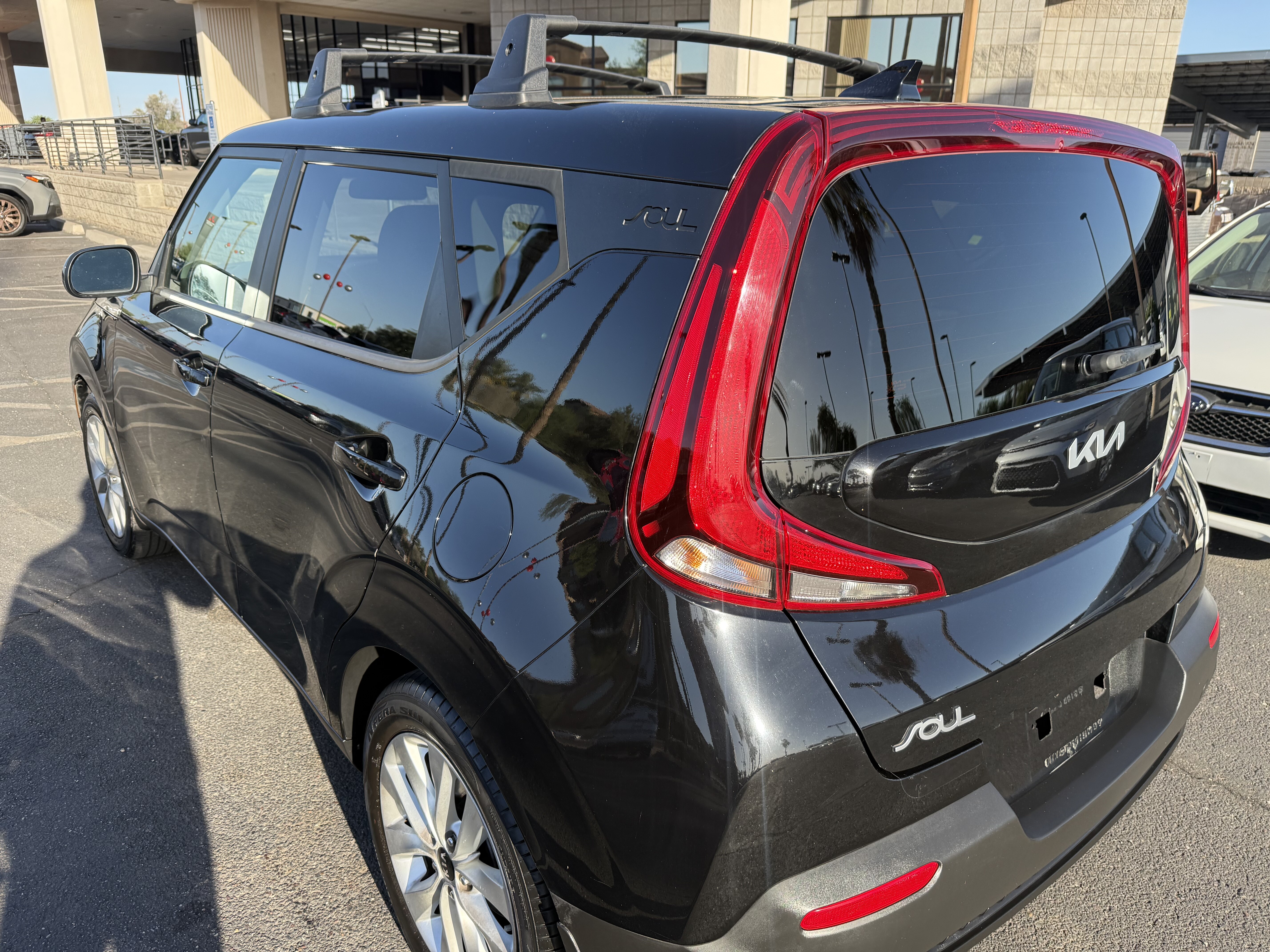 2022 Kia Soul in Phoenix, AZ 85022 - 18146374 6