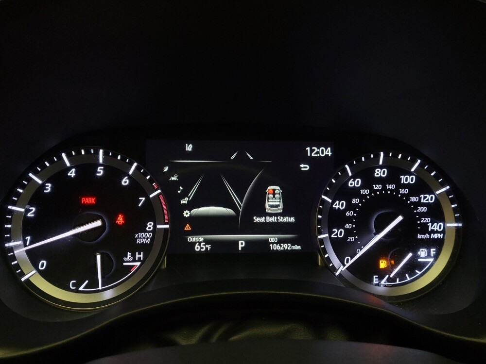 2022 Toyota Highlander in Riverside, CA 92504 - 18146427 23