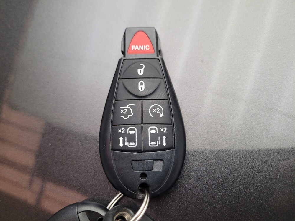2019 Dodge Grand Caravan in Torrance, CA 90504 - 18146429 32