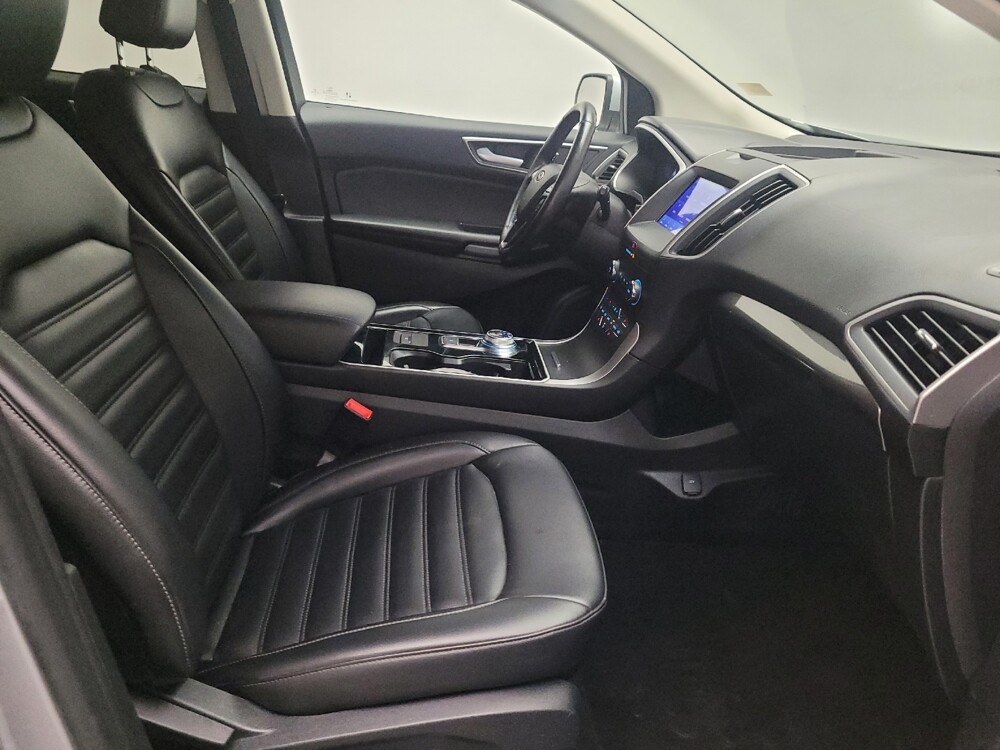 2020 Ford Edge in Downey, CA 90241 - 18146437 21