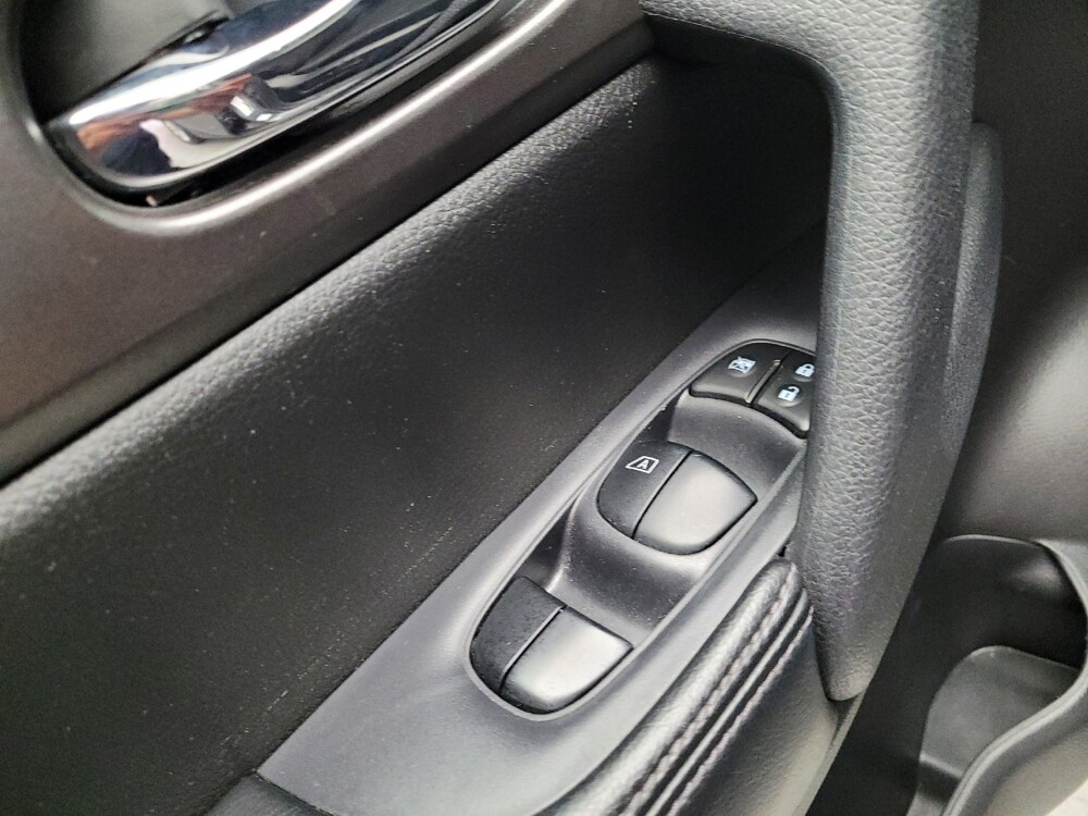 2014 Nissan Rogue in Riverside, CA 92504 - 18146439 27