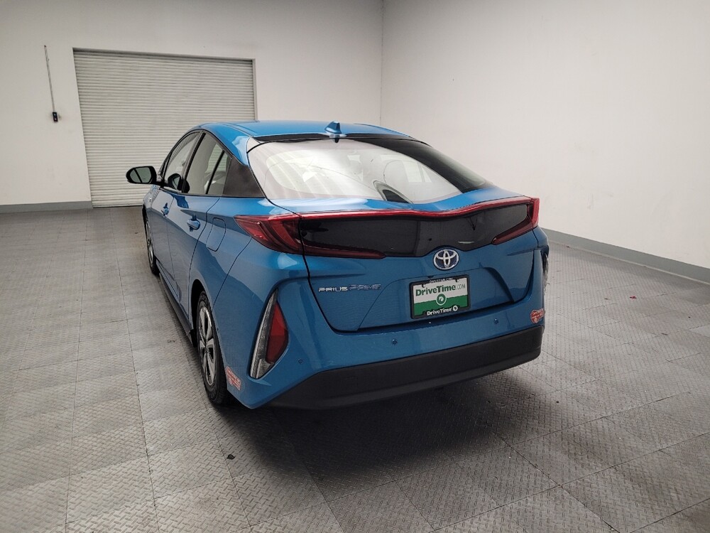 2017 Toyota Prius Prime in Riverside, CA 92504 - 18146443 6