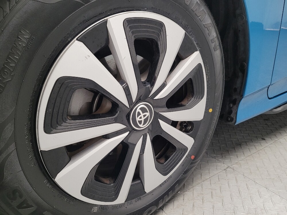 2017 Toyota Prius Prime in Riverside, CA 92504 - 18146443 31