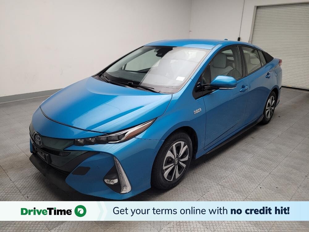 2017 Toyota Prius Prime in Riverside, CA 92504 - 18146443