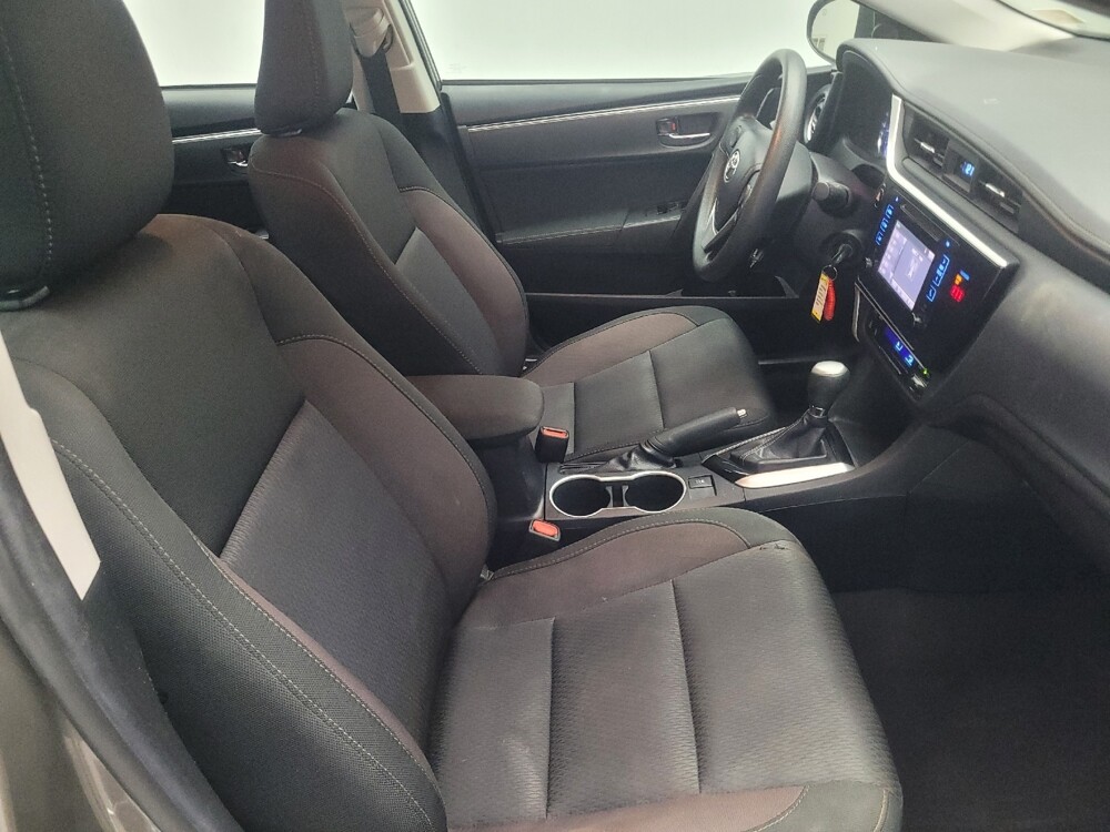 2018 Toyota Corolla in Stone Mountain, GA 30083 - 18146452 21