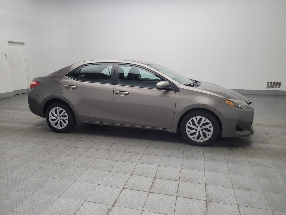2018 Toyota Corolla in Stone Mountain, GA 30083 - 18146452 11