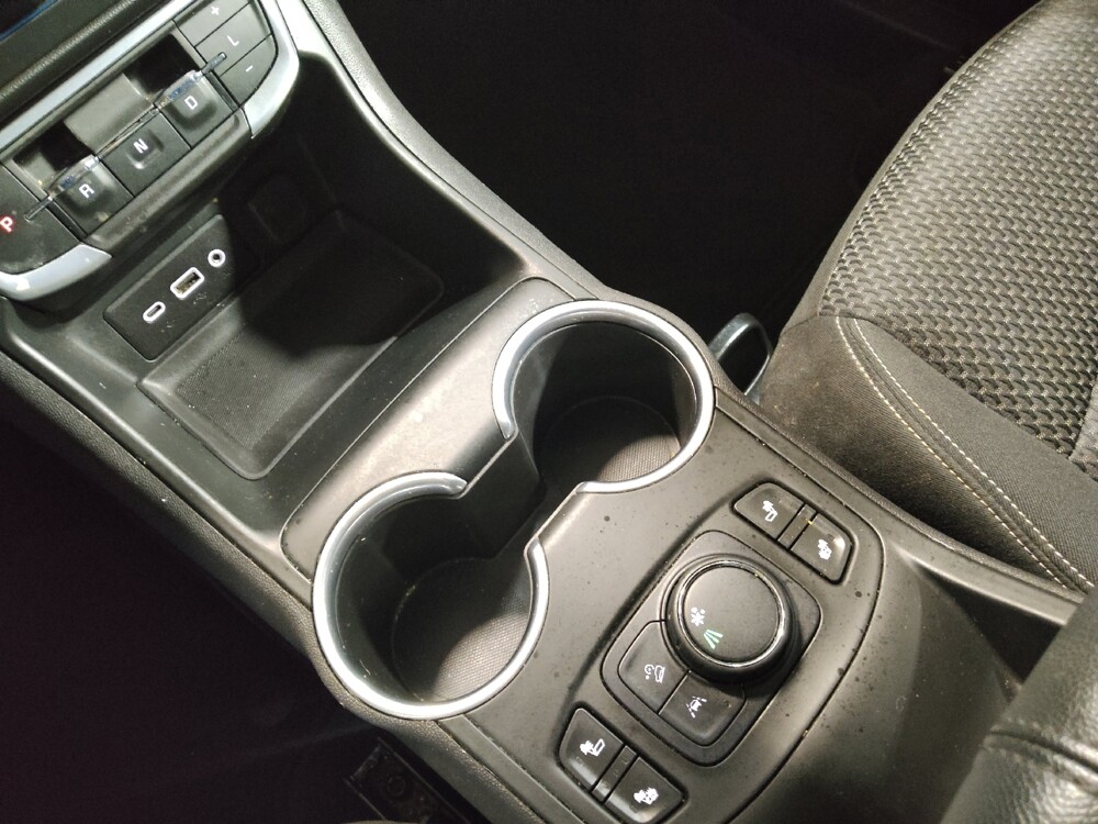 2022 GMC Terrain in Live Oak, TX 78233 - 18146484 26