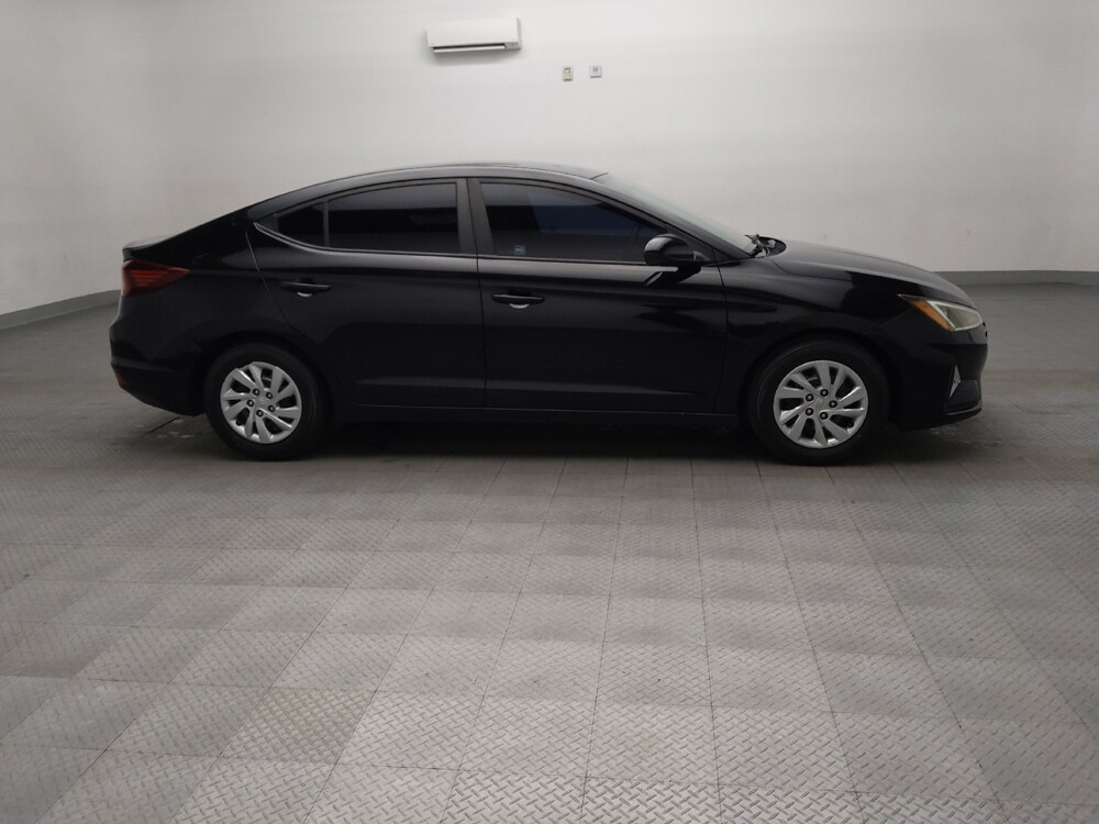 2019 Hyundai Elantra in Arlington, TX 76011 - 18146489 11
