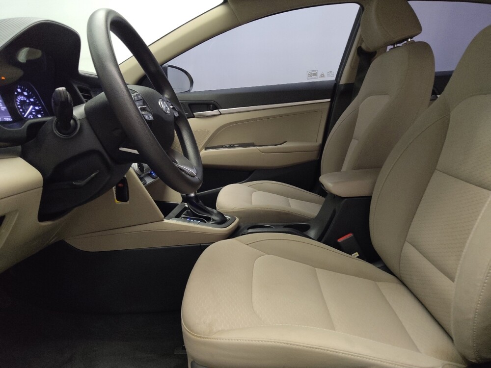 2019 Hyundai Elantra in Arlington, TX 76011 - 18146489 17
