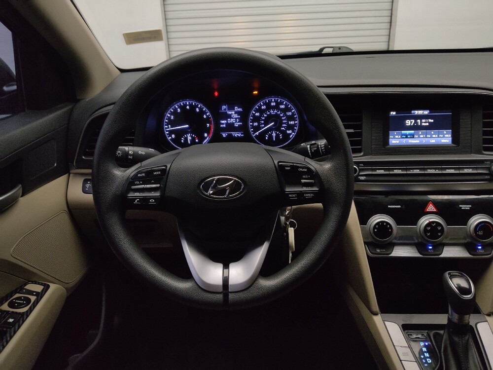 2019 Hyundai Elantra in Arlington, TX 76011 - 18146489 22