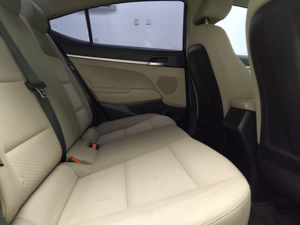 2019 Hyundai Elantra in Arlington, TX 76011 - 18146489 19