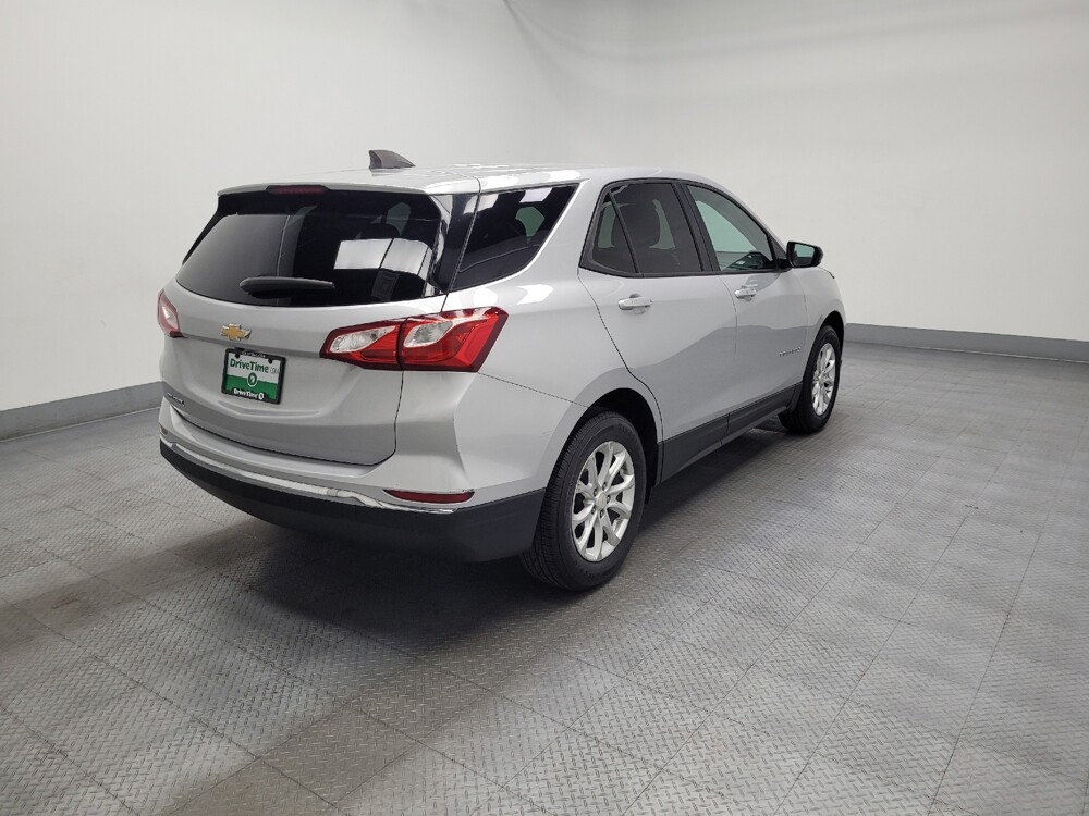 2018 Chevrolet Equinox in Las Vegas, NV 89104 - 18146512 9