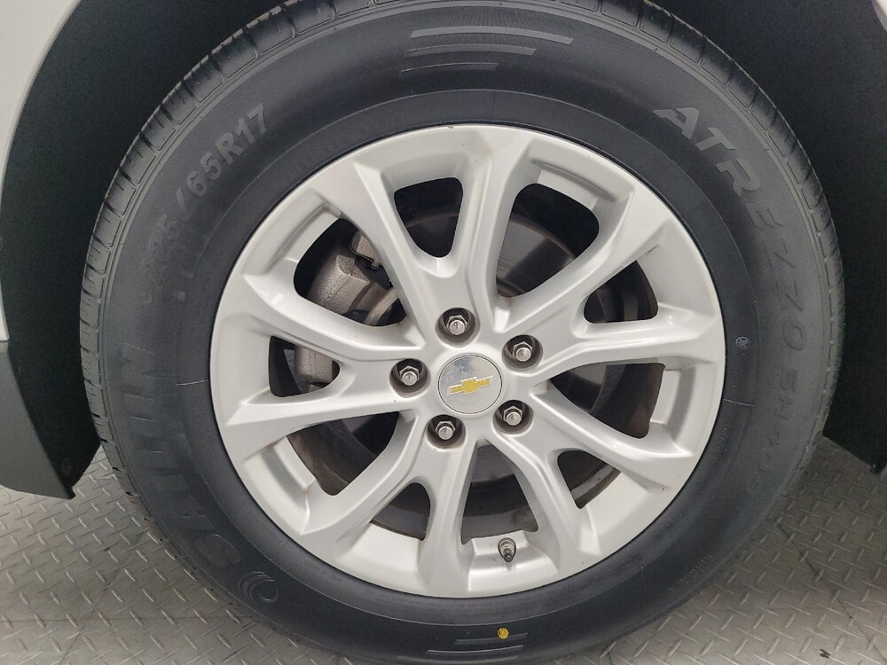 2018 Chevrolet Equinox in Las Vegas, NV 89104 - 18146512 31