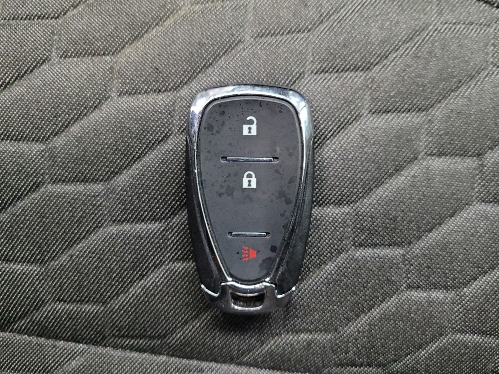 2019 Chevrolet Equinox in Las Vegas, NV 89104 - 18146515 32