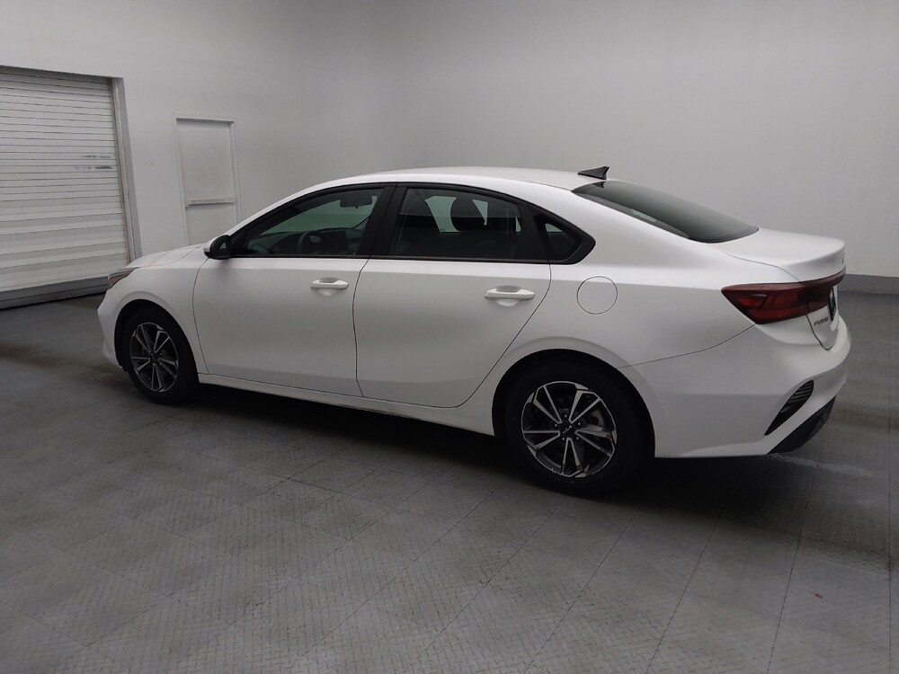 2022 Kia Forte in Jacksonville, FL 32210 - 18146527 3