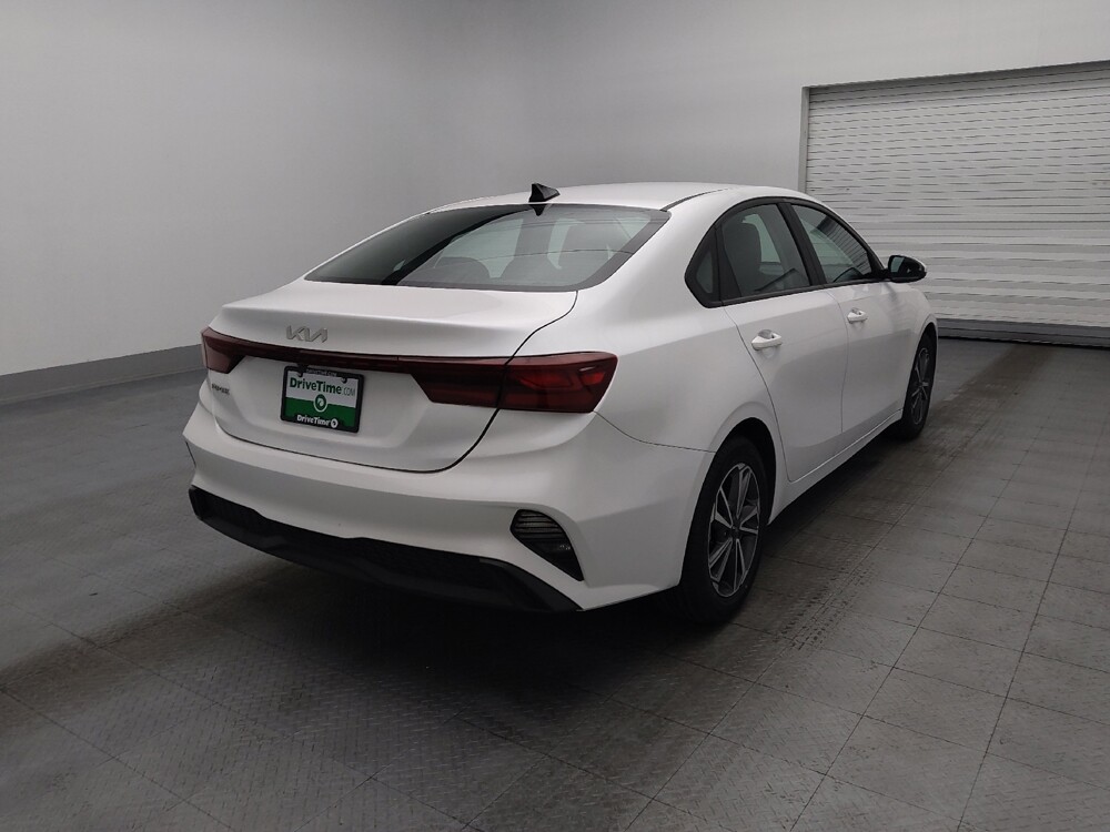 2022 Kia Forte in Jacksonville, FL 32210 - 18146527 9