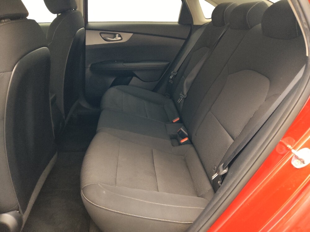 2019 Kia Forte in Orlando, FL 32808 - 18146533 18
