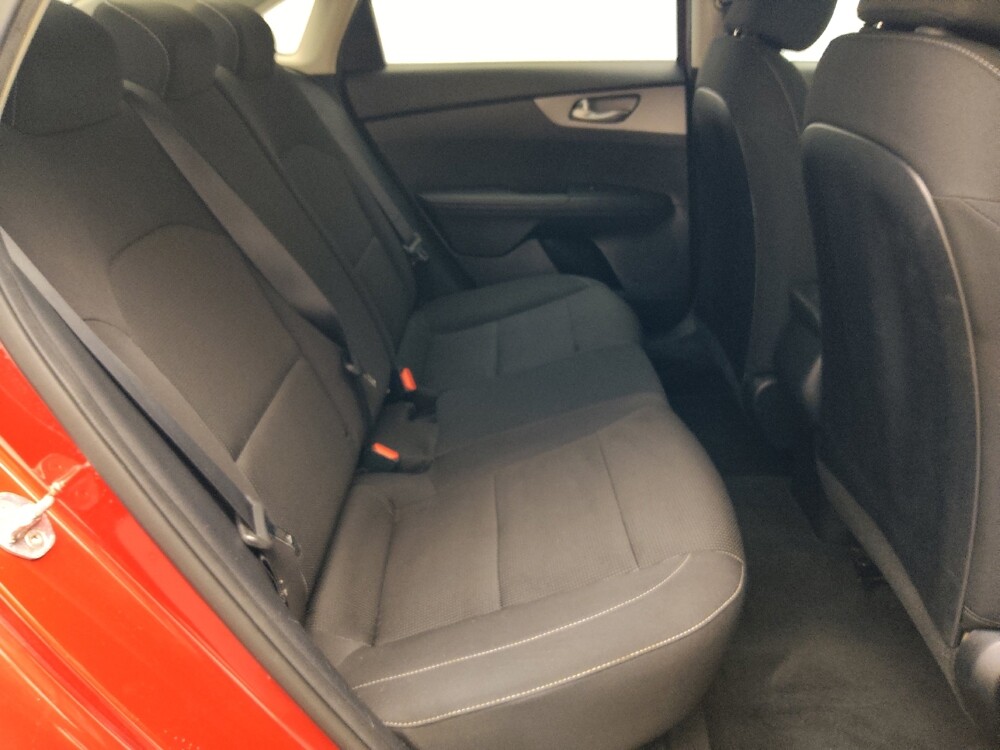 2019 Kia Forte in Orlando, FL 32808 - 18146533 19