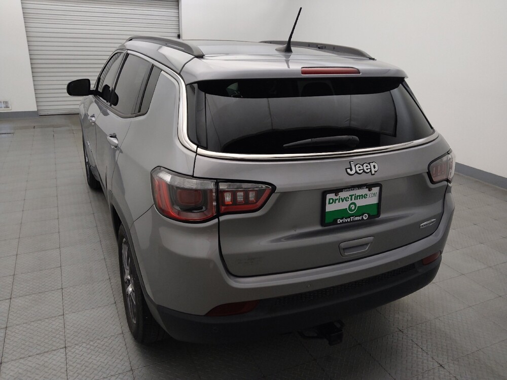 2020 Jeep Compass in Houston, TX 77074 - 18146604 6