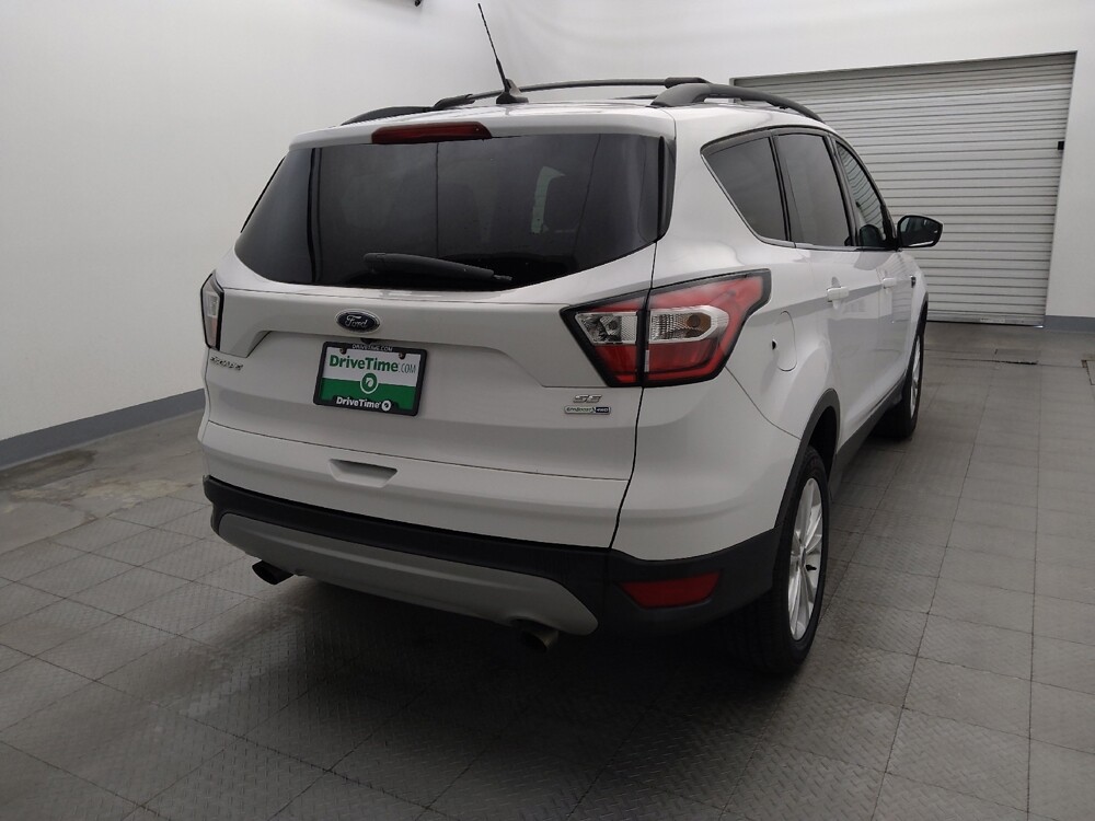 2018 Ford Escape in Houston, TX 77034 - 18146607 7