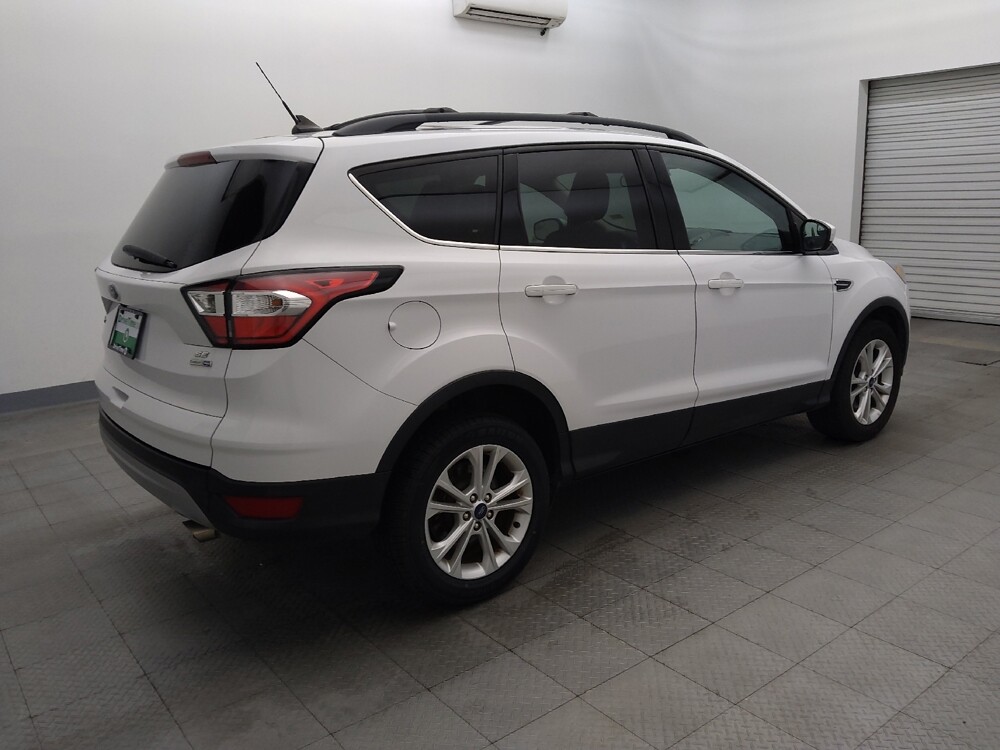 2018 Ford Escape in Houston, TX 77034 - 18146607 10