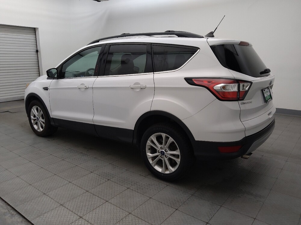2018 Ford Escape in Houston, TX 77034 - 18146607 3