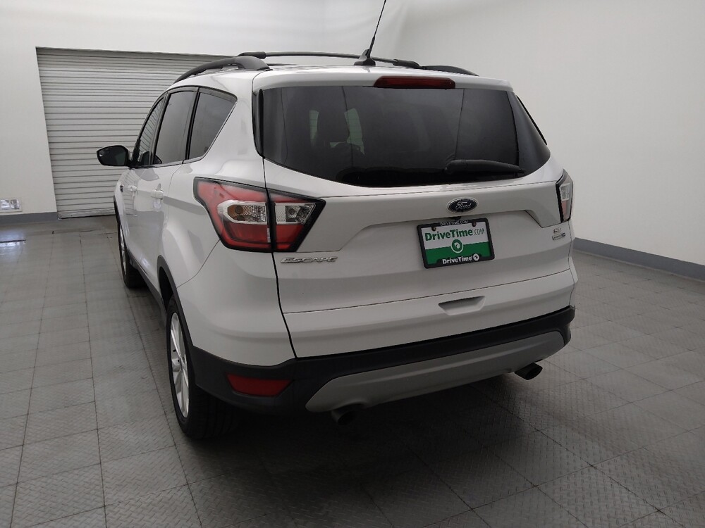 2018 Ford Escape in Houston, TX 77034 - 18146607 6