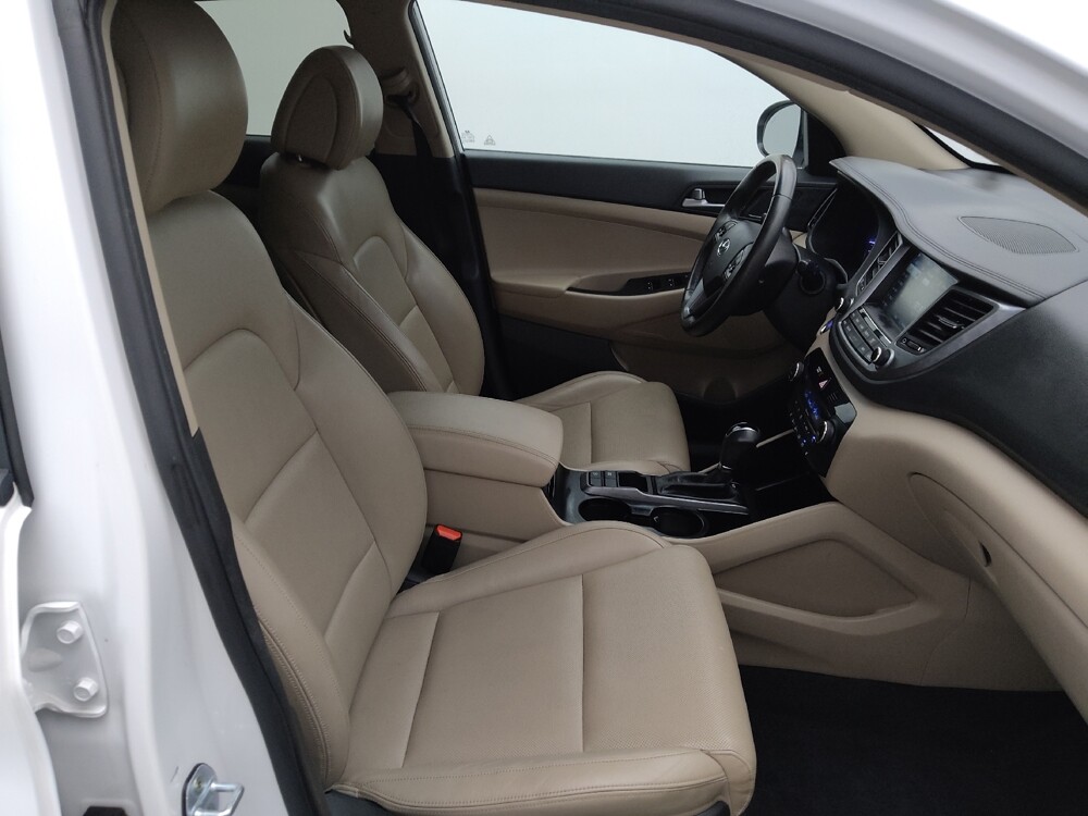 2016 Hyundai Tucson in Houston, TX 77074 - 18146615 21