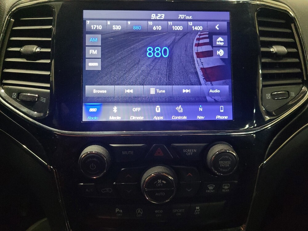 2019 Jeep Grand Cherokee in Williamstown, NJ 8094 - 18146629 25