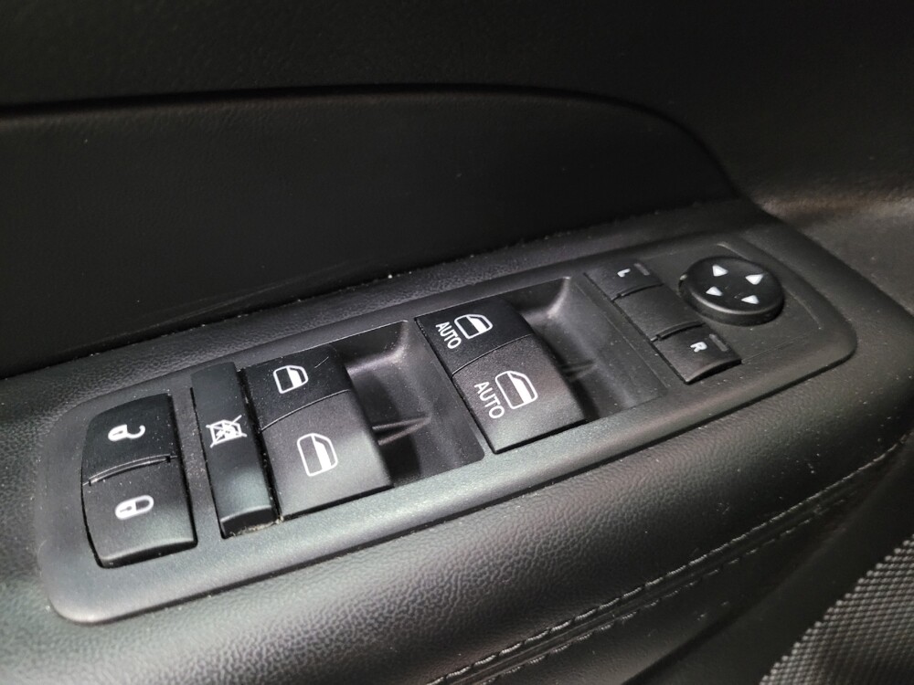 2019 Jeep Grand Cherokee in Williamstown, NJ 8094 - 18146629 27