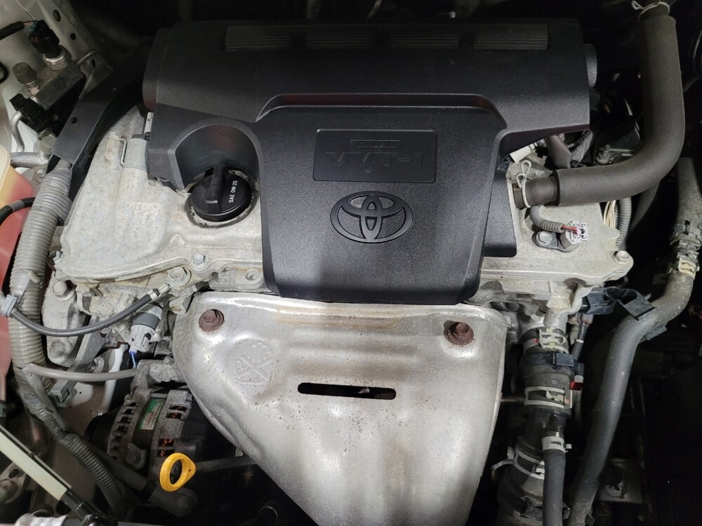 2018 Toyota RAV4 in Owings Mills, MD 21117 - 18146639 30
