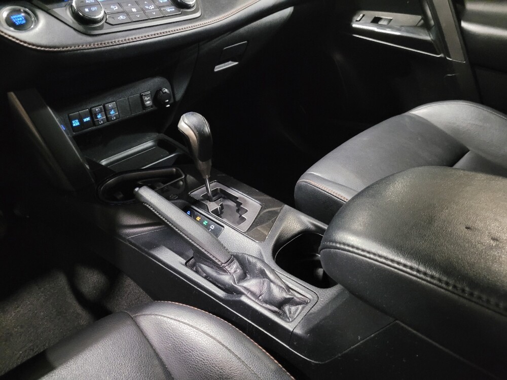 2018 Toyota RAV4 in Owings Mills, MD 21117 - 18146639 26