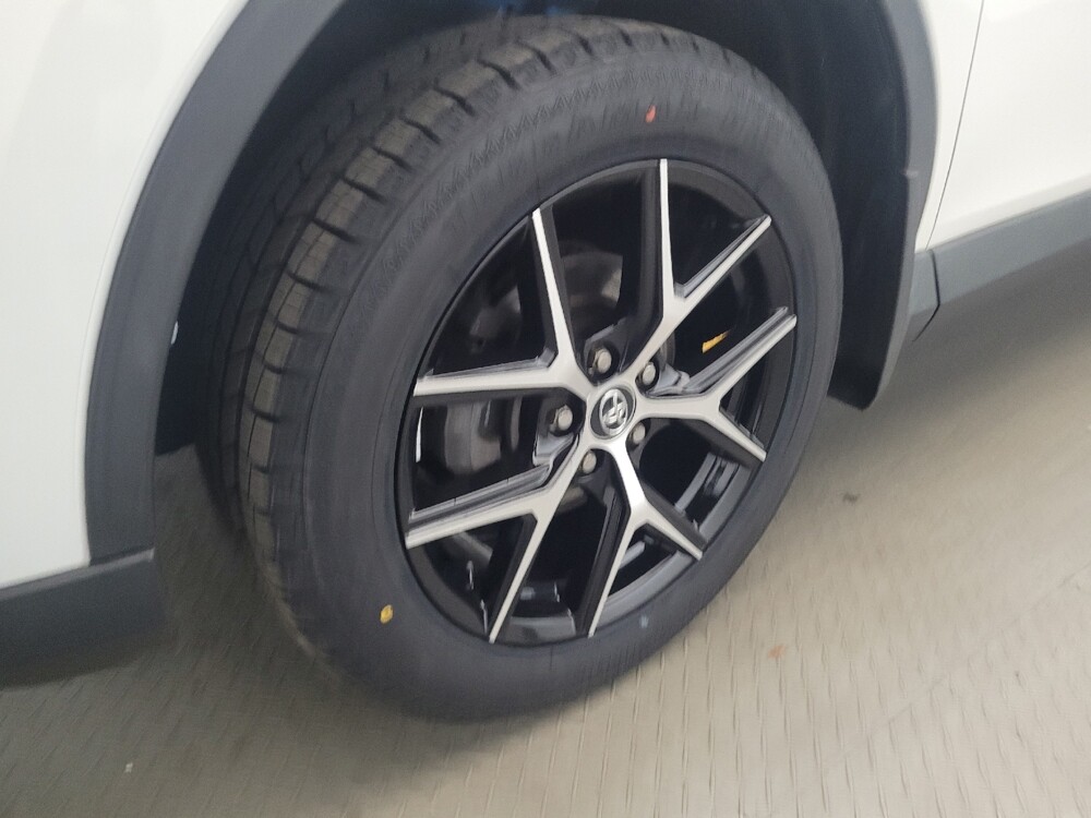 2018 Toyota RAV4 in Owings Mills, MD 21117 - 18146639 31
