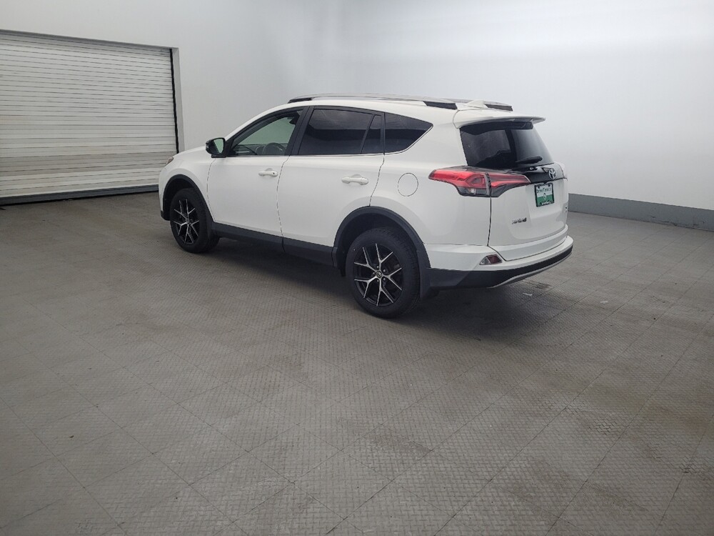 2018 Toyota RAV4 in Owings Mills, MD 21117 - 18146639 3