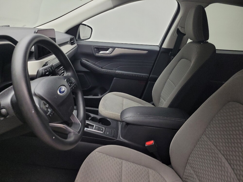 2021 Ford Escape in Eastpointe, MI 48021 - 18146654 17